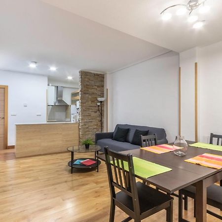 Apartamento Junto Al Guggenheim Con Parking Gratuito Bilbao Eksteriør bilde