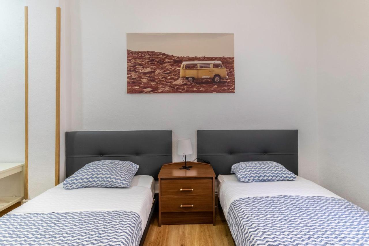 Apartamento Junto Al Guggenheim Con Parking Gratuito Bilbao Eksteriør bilde